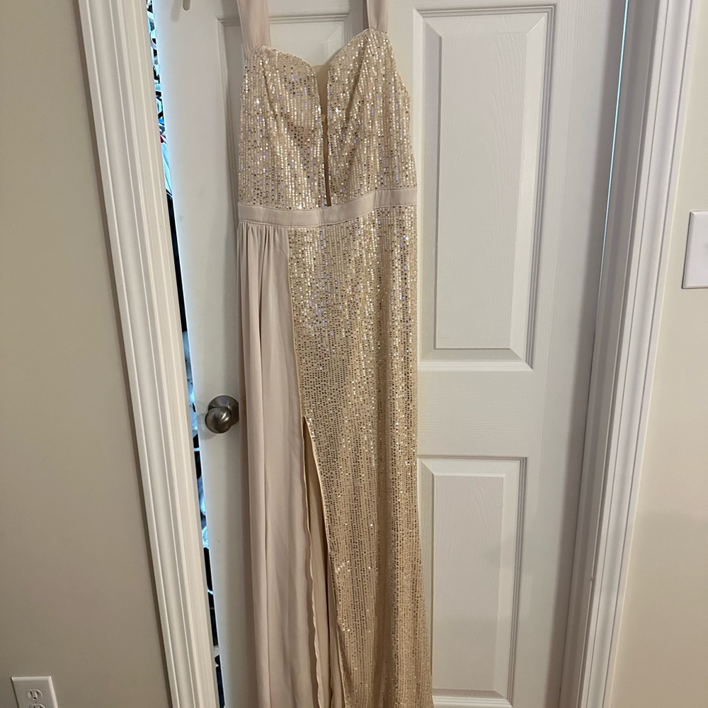 Champagne Sequin Formal Gown Sweetheart Neckline High Slit Prom Dress